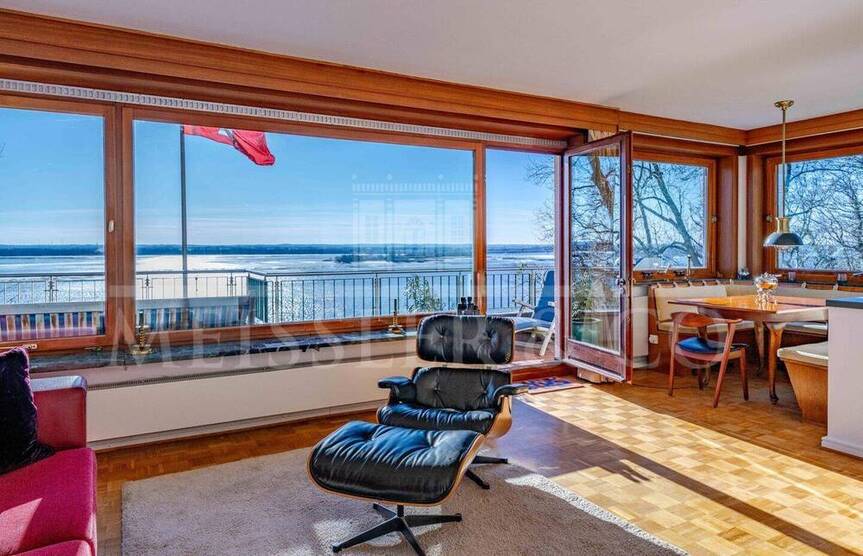Wohnen mit Panorama-Elbblick in Blankenese