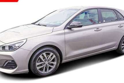 Hyundai i30 73.571 km 14.490 € Berlin 12683