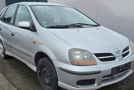 Nissan Almera Tino 149.000 km 2.680 &euro; Leimbach 36433