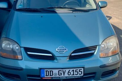 Nissan Almera Tino 118.500 km 1.350 &euro; Coswig 01640