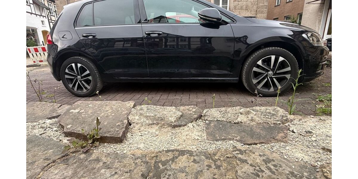 VW Golf 111.000 km 14.000 &euro; Borgentreich 34434