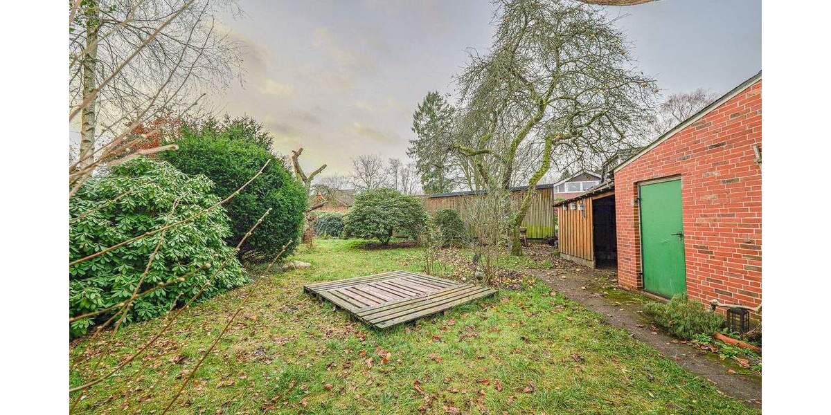 Zentral gelegenes Haus mit schönem Grundstück und Entwicklungspotenzial! 4 zimmer