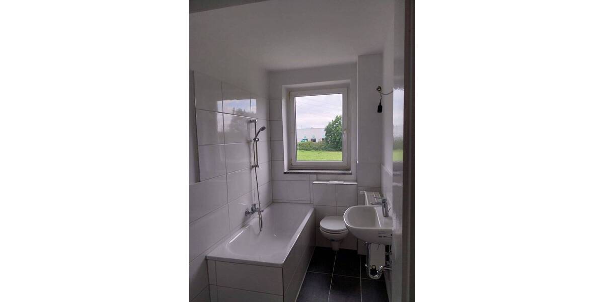 Zimmer Ostrau - 3 Zimmer, 58 m&sup2;, 348&euro; | Angebot:25796168