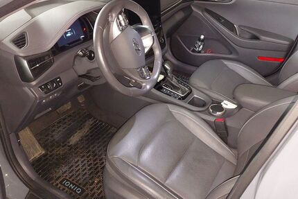 Hyundai IONIQ 52.000 km 18.800 &euro; Zwickau 08056