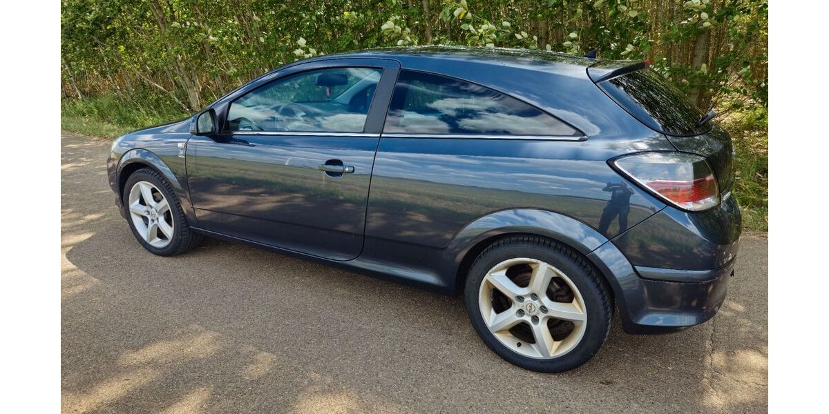 Opel Astra 220.000 km 1.999 &euro; Raitenbuch 91790