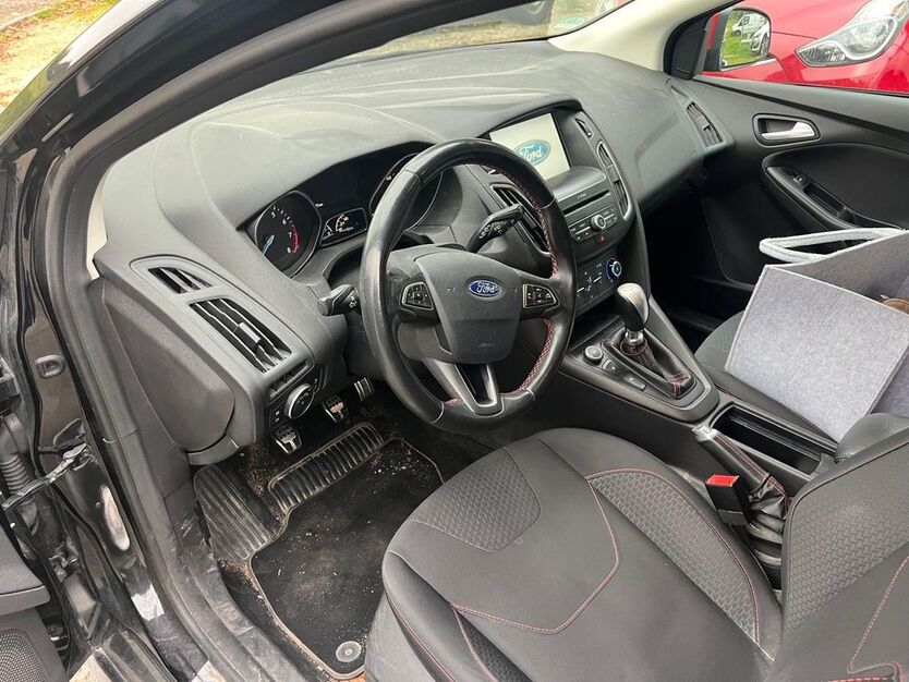 Ford Focus 215.000 km 5.500 € Essingen 73457