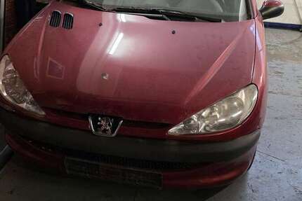 Peugeot 206 86.000 km 750 &euro; Karlsruhe 76137