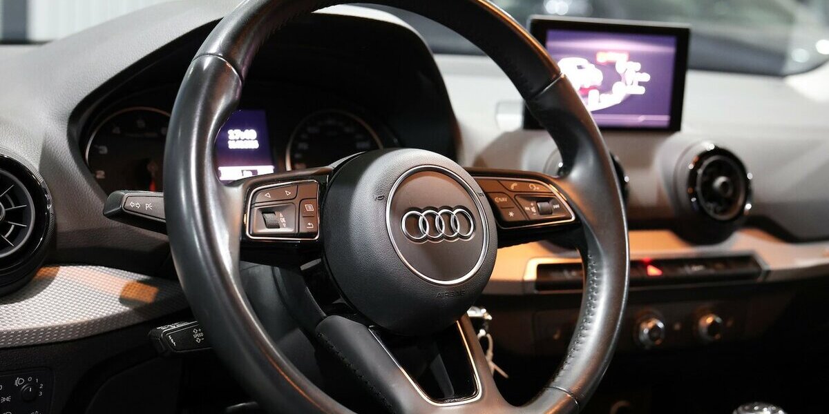 Audi Q2 1.4 TFSI SPORT / 1.HAND / ABN.AHK / PDC / SHZ 138.000 km 14.522 &euro; Hamm 59077