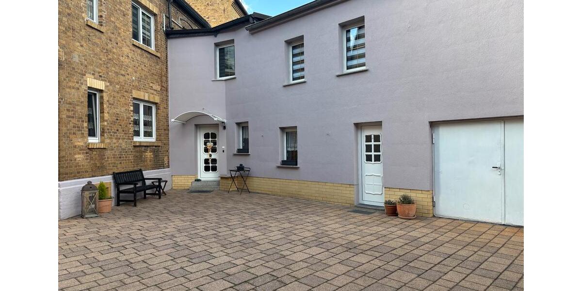 Einfamilienhaus Bitterfeld-Wolfen Bitterfeld - 5 Zimmer, 143 m&sup2;, 349.000&euro; | Angebot:26837397