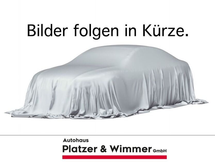 i30