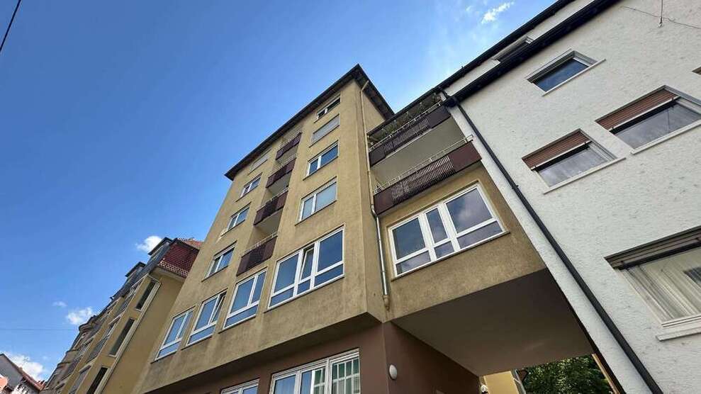 Wohnung zum Mieten in Stuttgart 2.050 € 126 m²