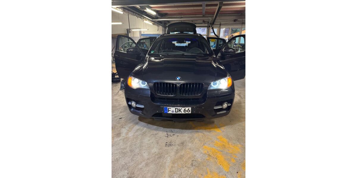 BMW X6 282.000 km 13.000 &euro; Frankfurt 65929