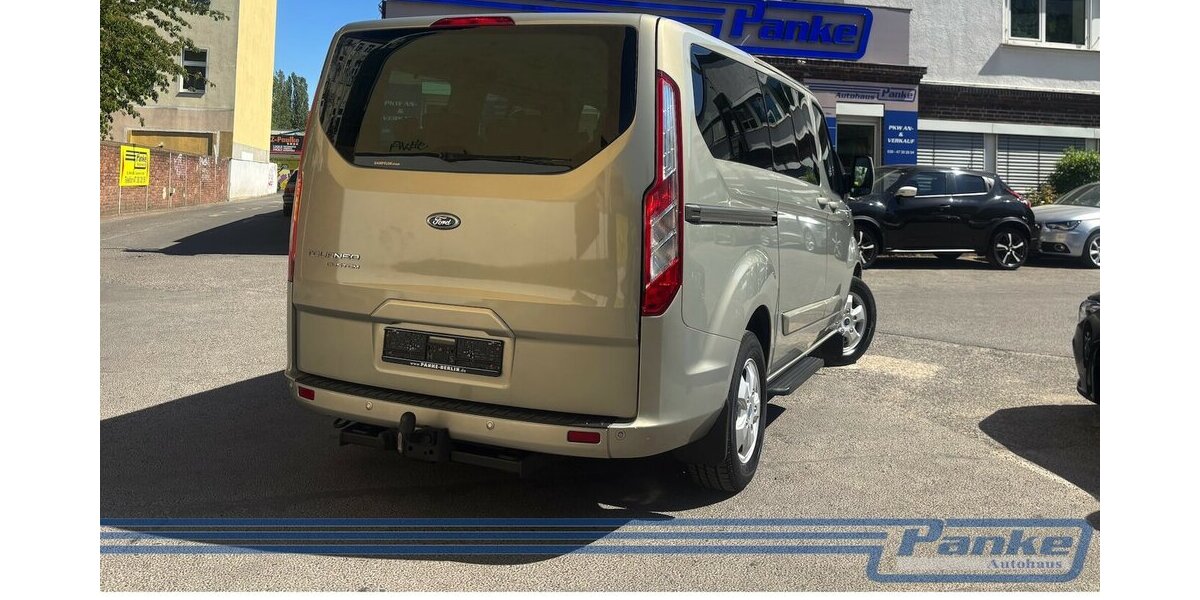Ford Tourneo Custom 300 L1 Titanium*8Sitz*AHK*SHZ*NAV 100.000 km 19.990 &euro; Berlin 13187