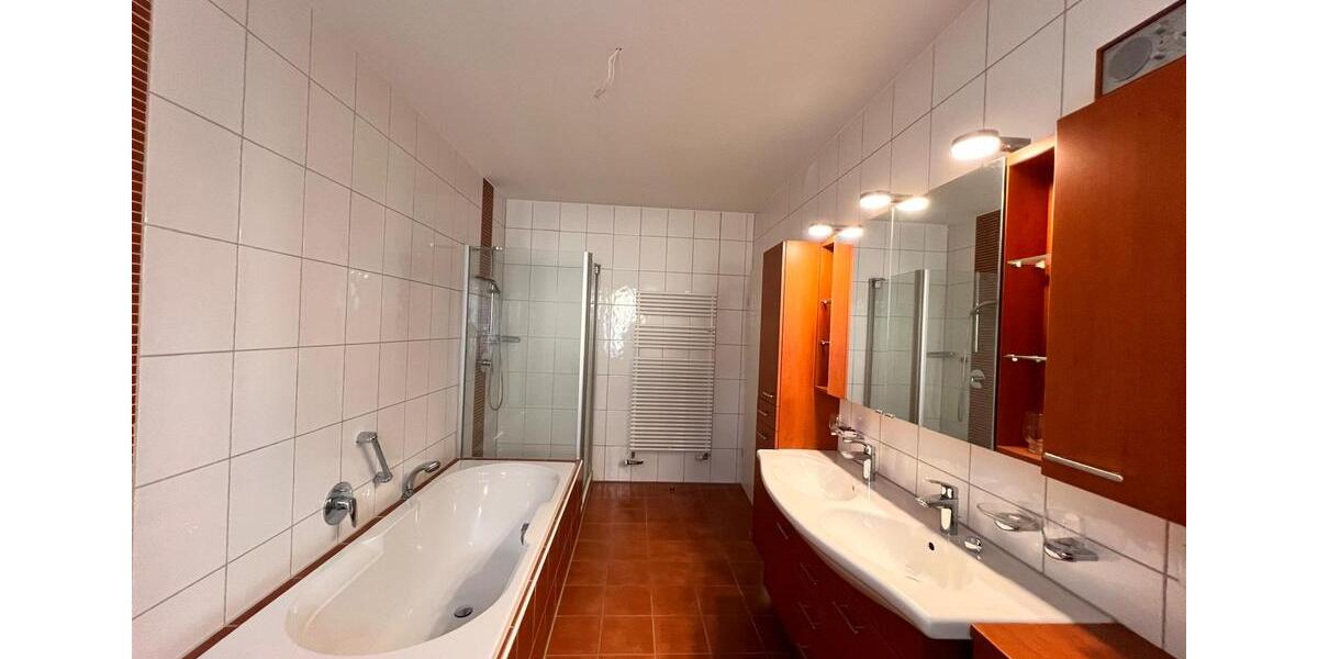 Einfamilienhaus Neuhaus an der Pegnitz - 7 Zimmer, 251 m&sup2;, 799.000&euro; | Angebot:26177929