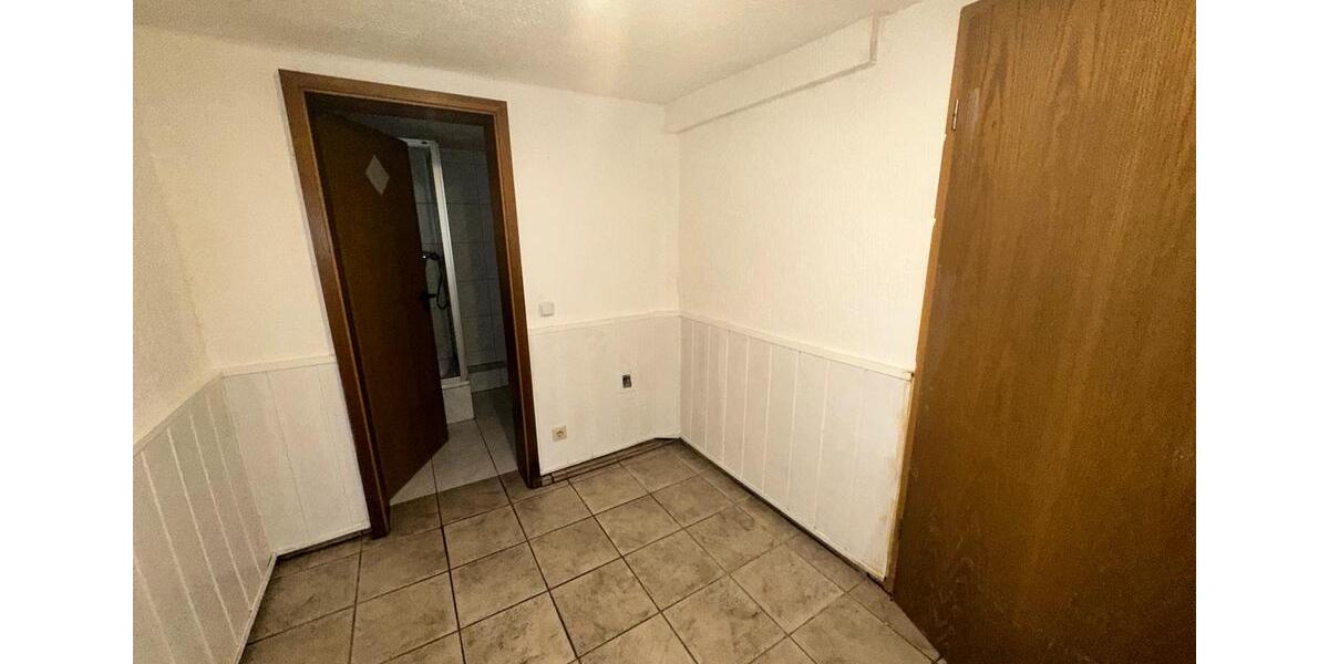 Etagenwohnung Schwelm - 2 Zimmer, 45 m&sup2;, 330&euro; | Angebot:24935002