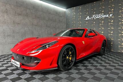 Ferrari 812