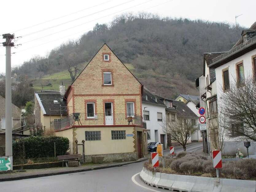 Haus zum Kaufen in Rheindiebach 356.000 € 178 m²