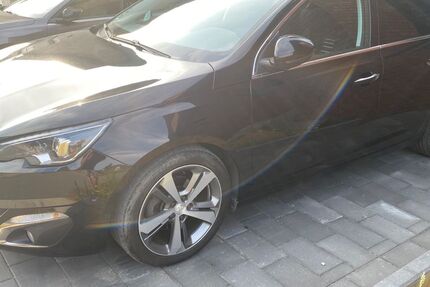 Peugeot 308 188.400 km 5.600 &euro; Heiden 46359