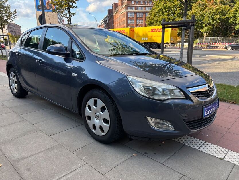 Opel Astra 138.000 km 2.300 € Hamburg 20097