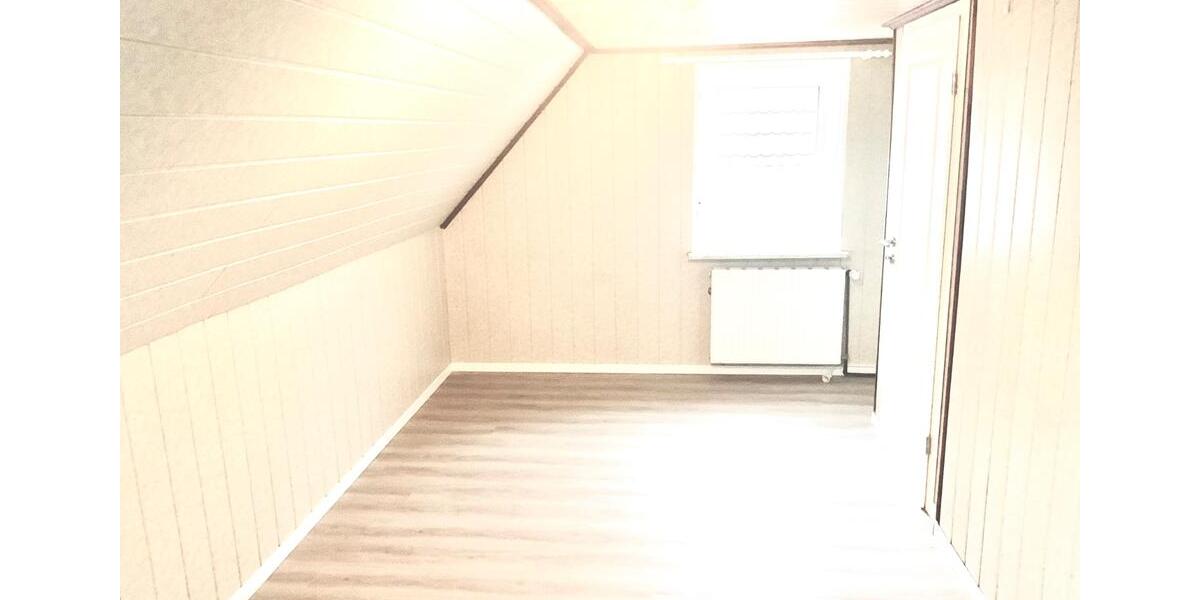 Reihenhaus Emden Rysumer Landstraße - 3 Zimmer, 118 m&sup2;, 158.000&euro; | Angebot:26935342