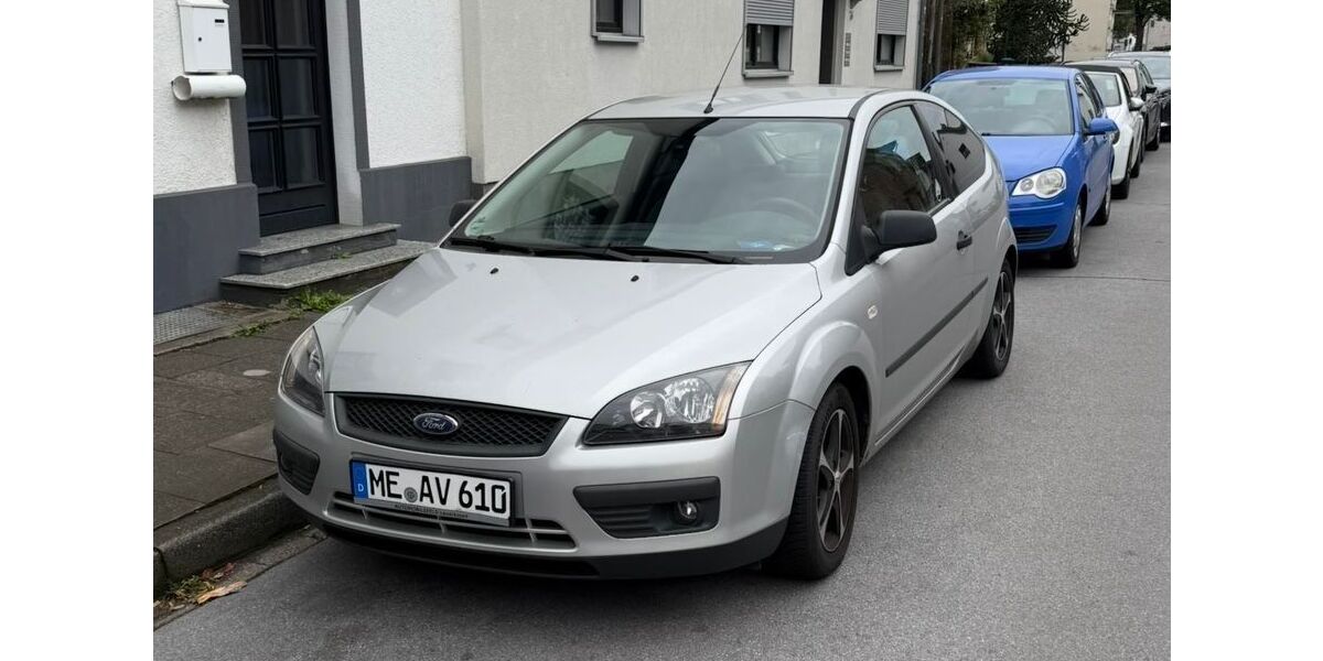 Ford Focus 166.657 km 1.850 &euro; Langenfeld 40764