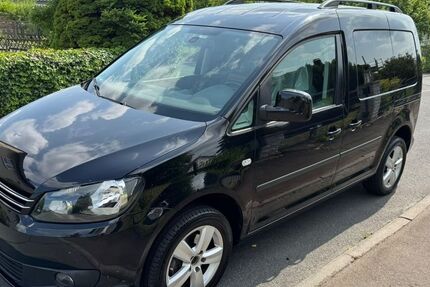 VW Caddy 181.500 km 7.999 &euro; Stadtallendorf 35260