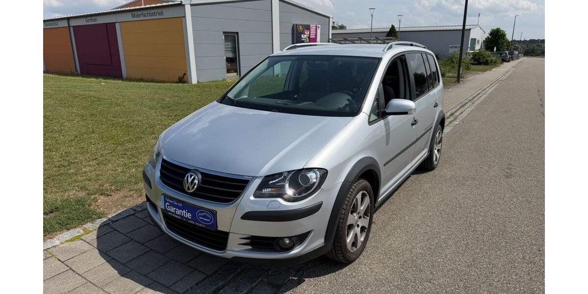 VW Touran 130.900 km 5.999 &euro; stammham 85134