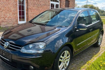 VW Golf 243.080 km 3.150 &euro; Bargeshagen 18211