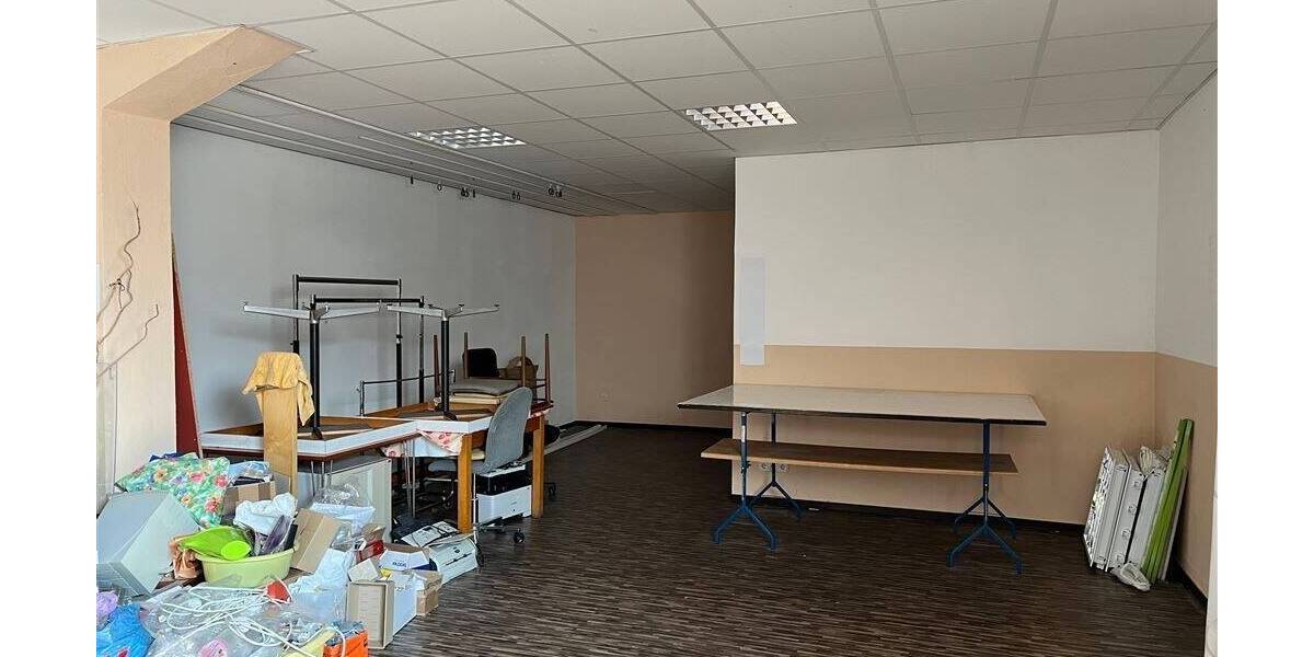 Gewerbeobjekt Beverungen - 3 Zimmer, 700&euro; | Angebot:25741647