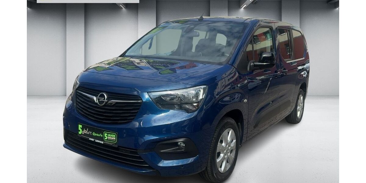 Opel Combo Life 31.059 km 23.900 € Leipzig 04179