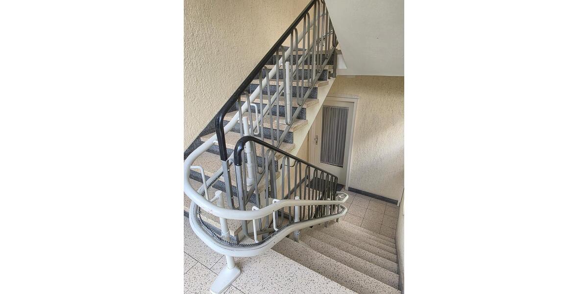 Etagenwohnung Lauffen am Neckar - 3 Zimmer, 75 m&sup2;, 990&euro; | Angebot:25862055