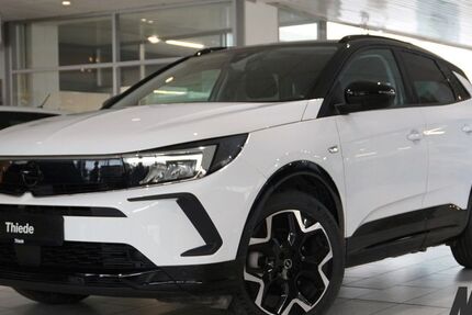 Opel Grandland (X) 13.250 km 23.640 &euro; Schöningen 38364