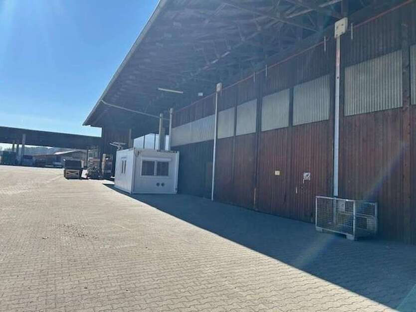 Halle in Grafenkirchen 3.300 €