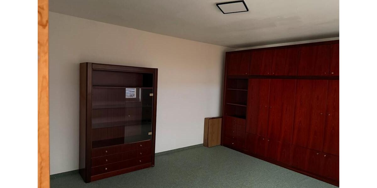 Erdgeschoßwohnung Bad Kissingen - 4 Zimmer, 77 m&sup2;, 650&euro; | Angebot:26525688