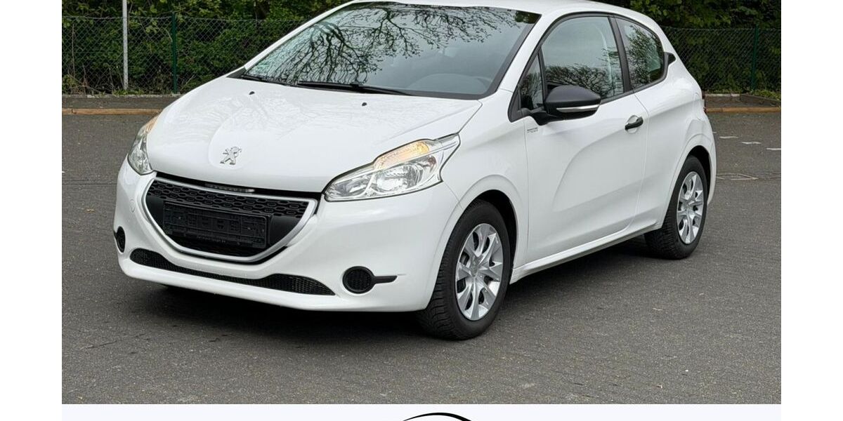 Peugeot 208 129.000 km 2.999 &euro; Paderborn 33100