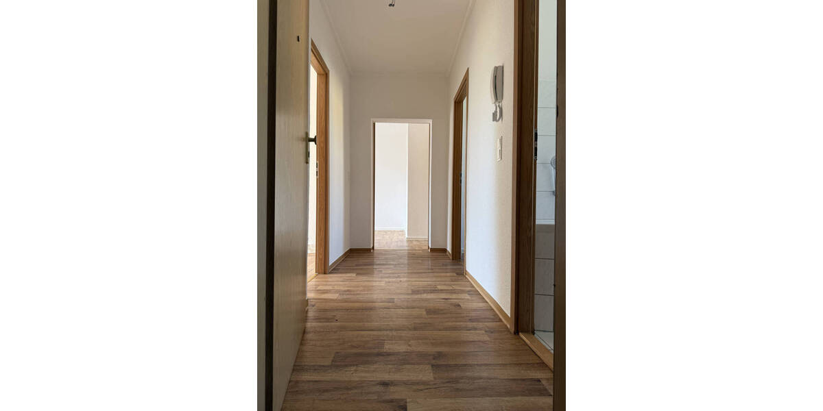 Etagenwohnung Bad Dürrenberg - 3 Zimmer, 60 m&sup2;, 382&euro; | Angebot:26450229