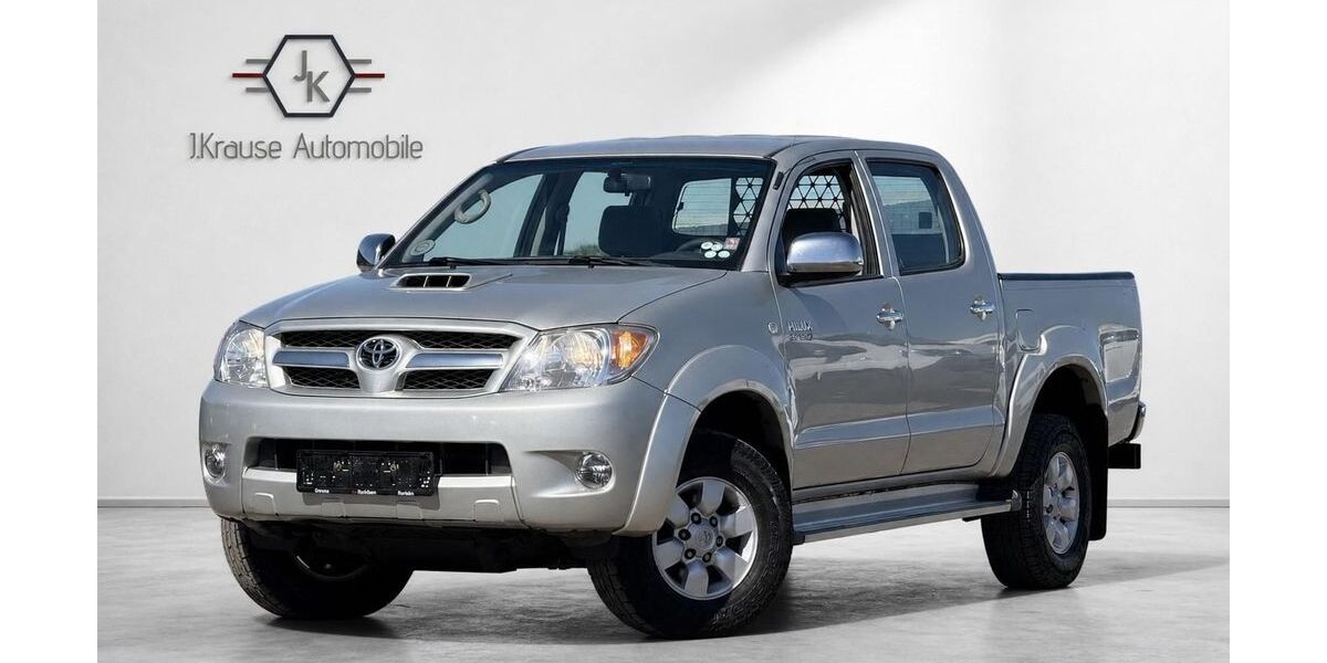 Toyota Hilux 169.900 km 16.999 &euro; Hammah 21714