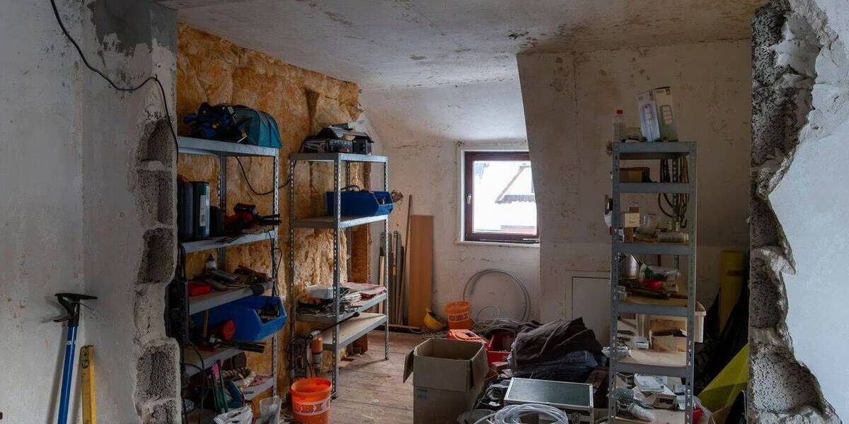 Einfamilienhaus Lauenbrück - 4 Zimmer, 200 m&sup2;, 145.000&euro; | Angebot:25662531