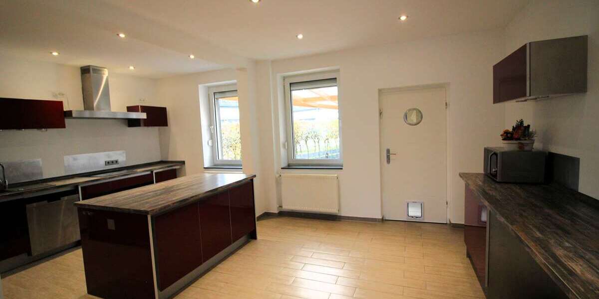 Haus zum Kaufen in Bedburg 375.000 € 150 m² 6 zimmer