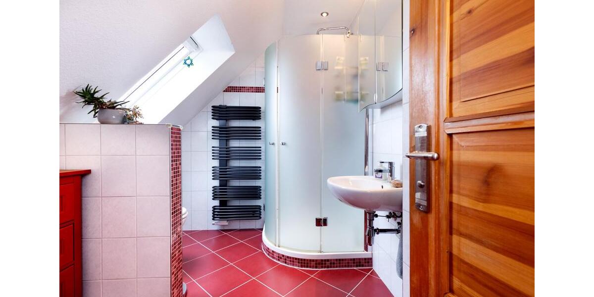 Einfamilienhaus Dresden Loschwitz - 9 Zimmer, 160 m&sup2;, 790.000&euro; | Angebot:26324541