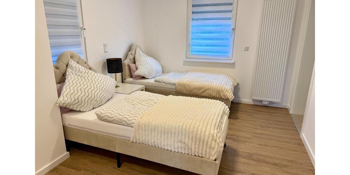 Etagenwohnung Brühl - 2 Zimmer, 70 m&sup2;, 1.500&euro; | Angebot:24878524