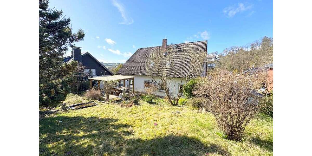 Einfamilienhaus Wambach Wambach - 8 Zimmer, 410 m&sup2;, 2.700&euro; | Angebot:25981404