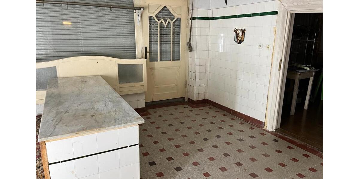 Einfamilienhaus Farnstädt - 4 Zimmer, 230 m&sup2;, 69.000&euro; | Angebot:19369955