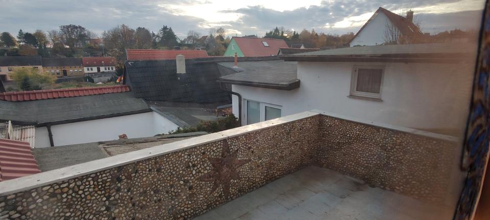 Mehrfamilienhaus, Wohnhaus Hettstedt - 10 Zimmer, 165 m&sup2;, 87.000&euro; | Angebot:27126502