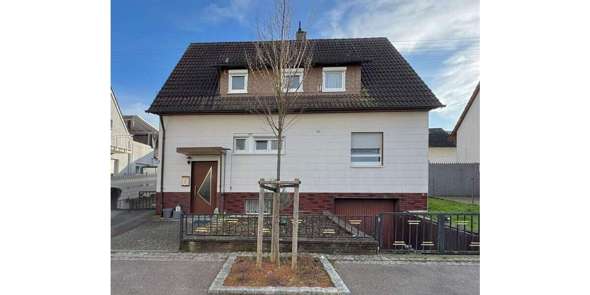 Mehrfamilienhaus, Wohnhaus Oberderdingen - 5 Zimmer, 130 m&sup2;, 395.000&euro; | Angebot:24545040