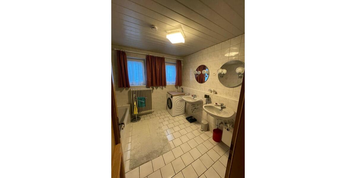 Einfamilienhaus Pfaffenhofen an der Ilm - 6 Zimmer, 210 m&sup2;, 1.700&euro; | Angebot:26126458