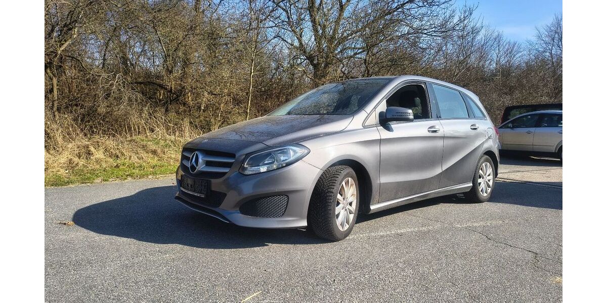 Mercedes-Benz B 180 113.500 km 9.699 &euro; Sieverstedt / Stenderupau 24885