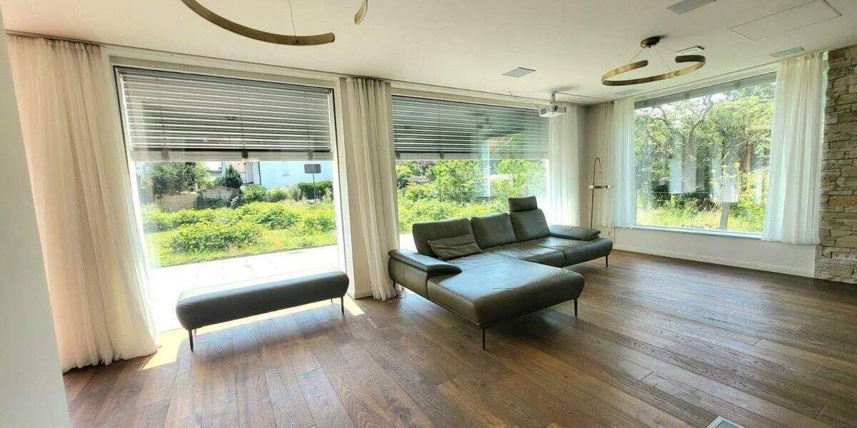 Einfamilienhaus Darmstadt OT Eberstadt Eberstadt - 6 Zimmer, 240 m&sup2;, 3.500&euro; | Angebot:25176969