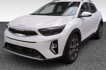 Kia Stonic 14.482 km 19.865 &euro; Bremerhaven 27568