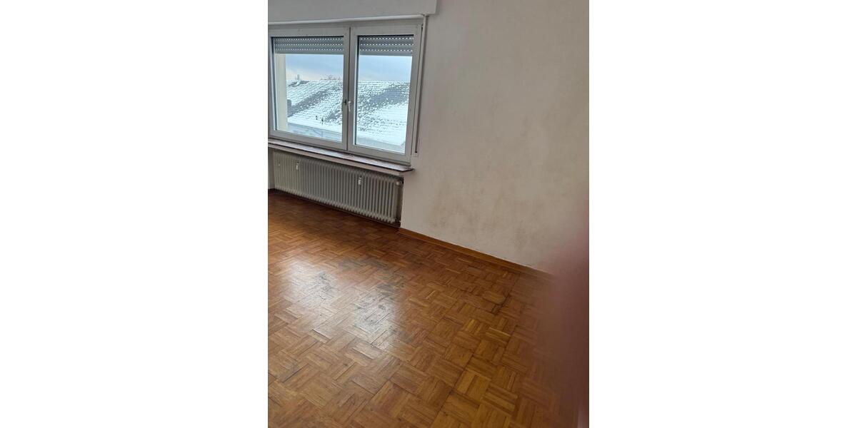 Erdgeschoßwohnung Büren - 3 Zimmer, 85 m&sup2;, 595&euro; | Angebot:25287788